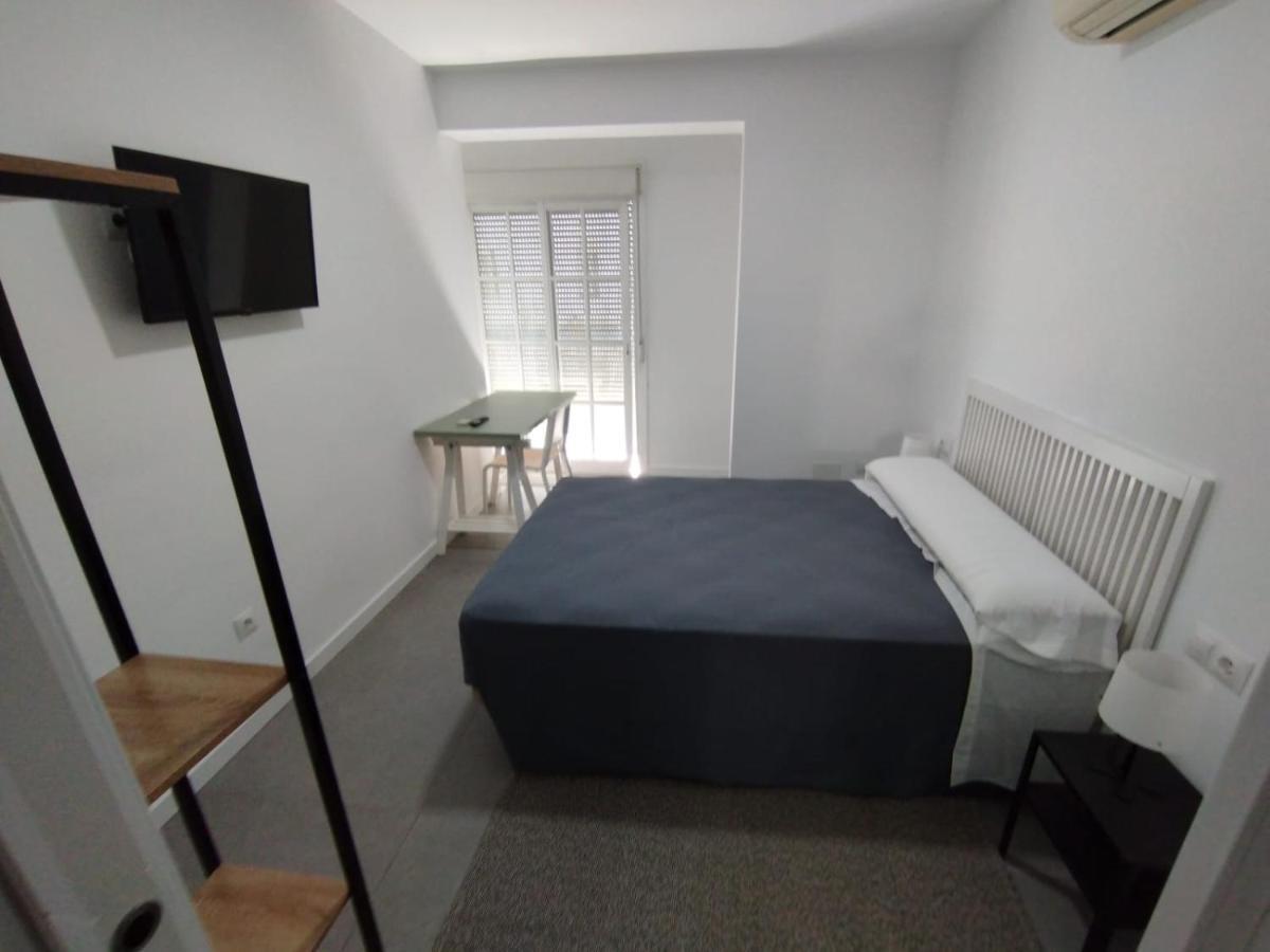 Hostal Acemar Marbella Ngoại thất bức ảnh