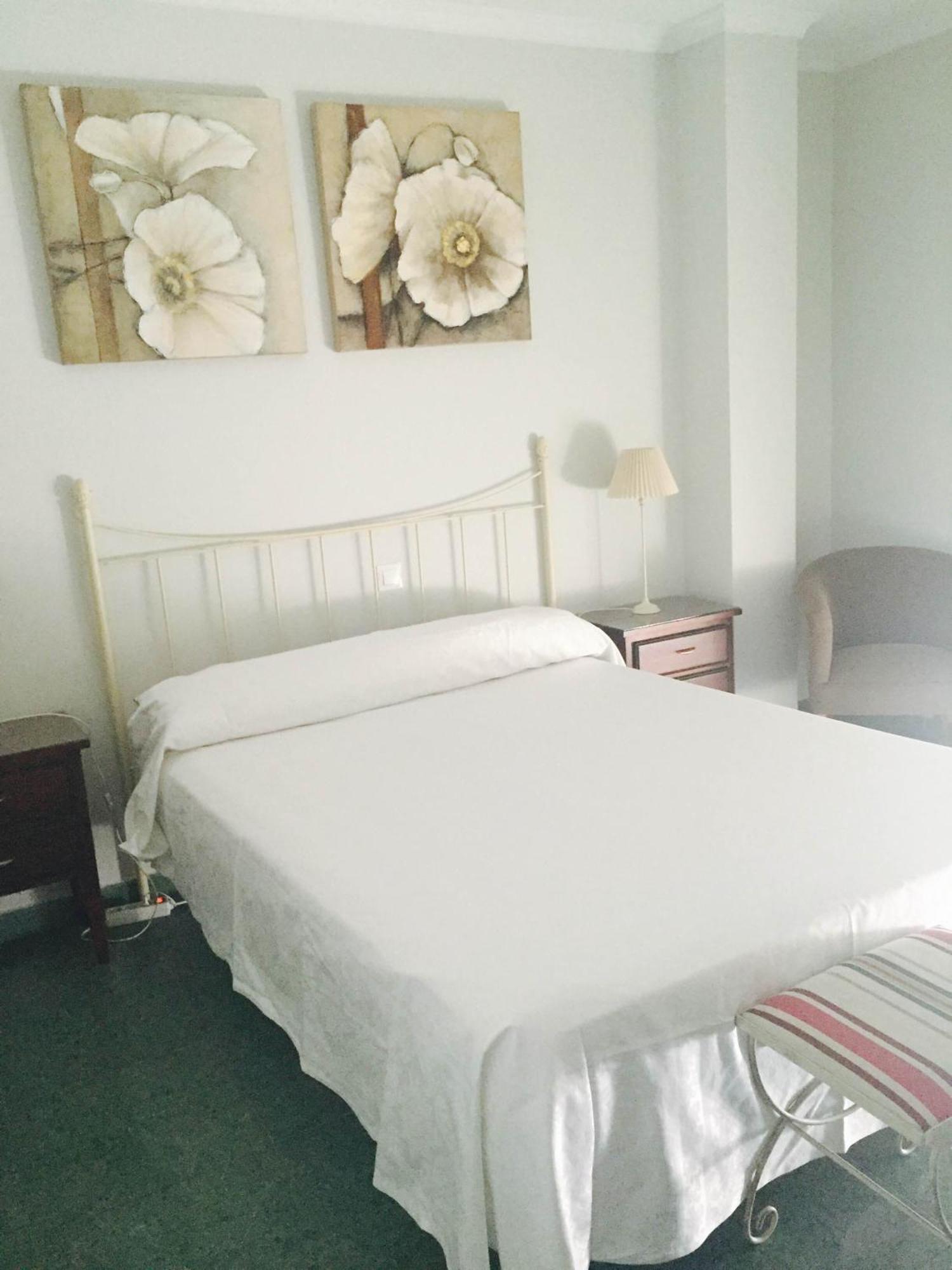 Hostal Acemar Marbella Ngoại thất bức ảnh